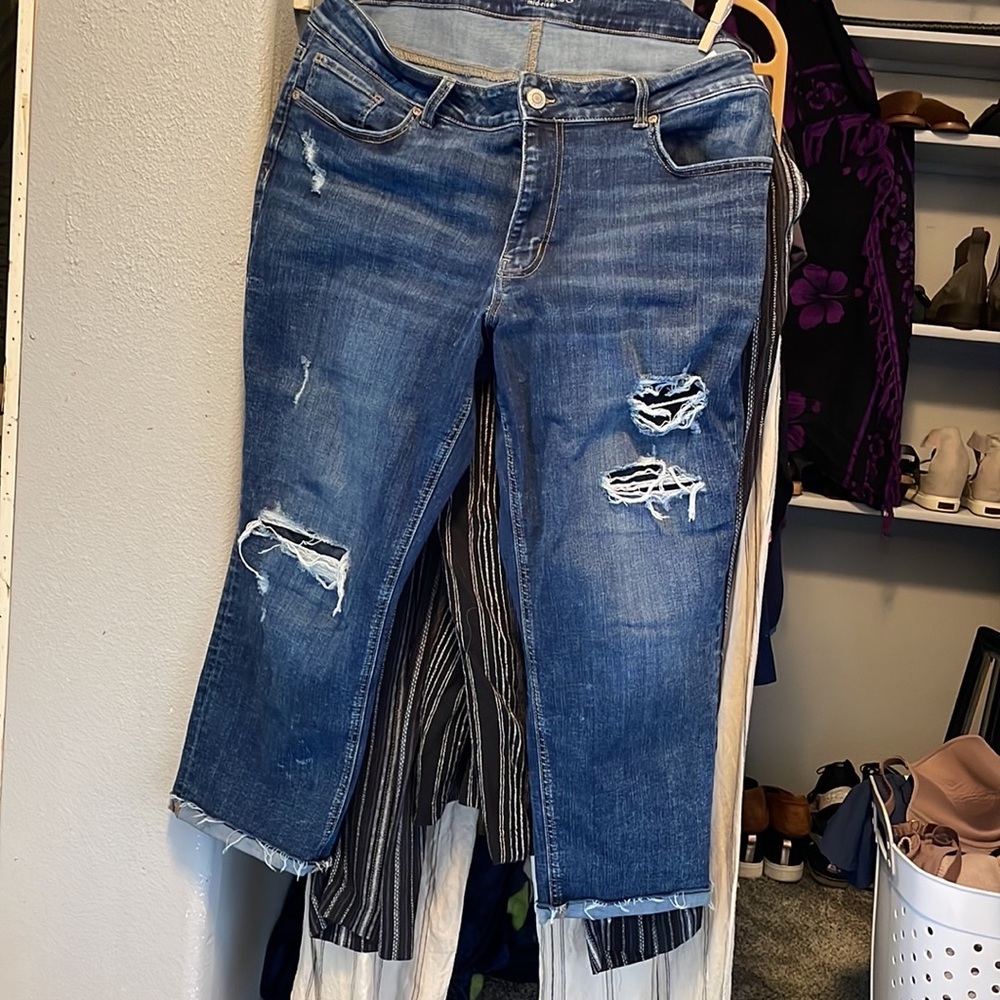 Maurice’s cropped jeans 20 W